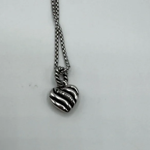 David Yurman Petite Cable Heart - Picture 6 of 9